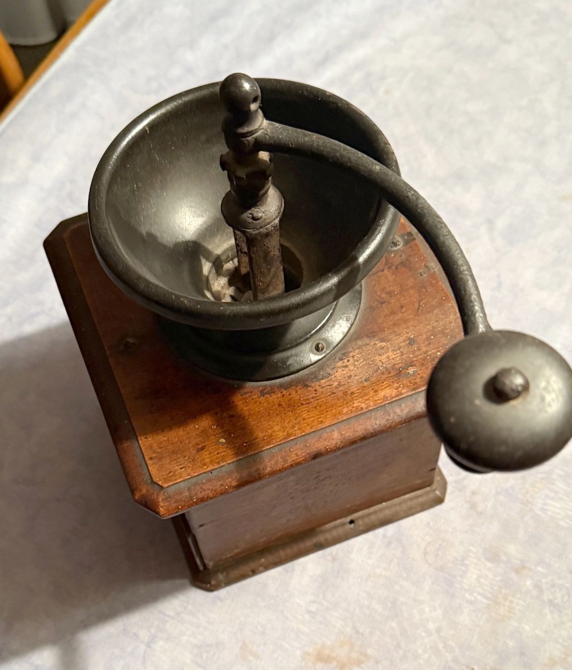 Appareils de cuisine: Kaffeemühle antike – D'occasion à Samedan par Gischpel25 4