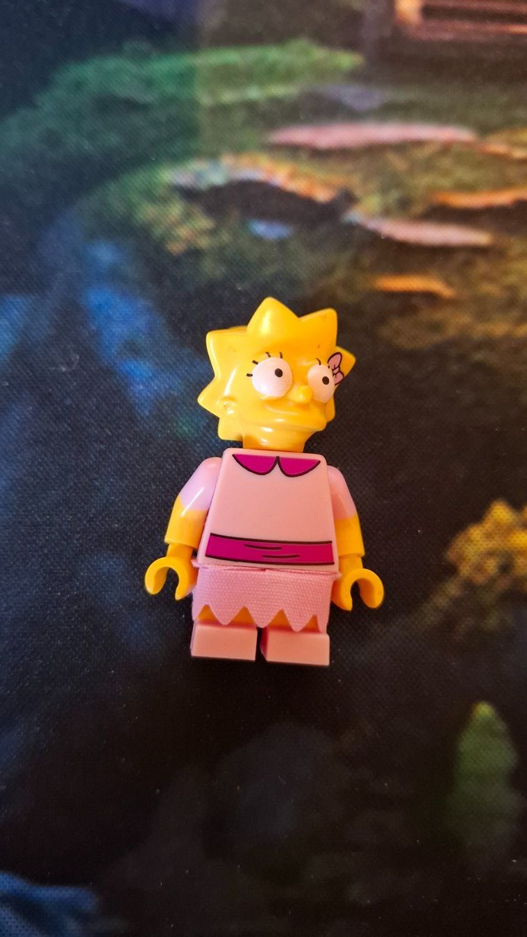 Lego Giocattoli: Lego Mini Figur Lisa – Usato da Brünisried venduto da san_74_bu