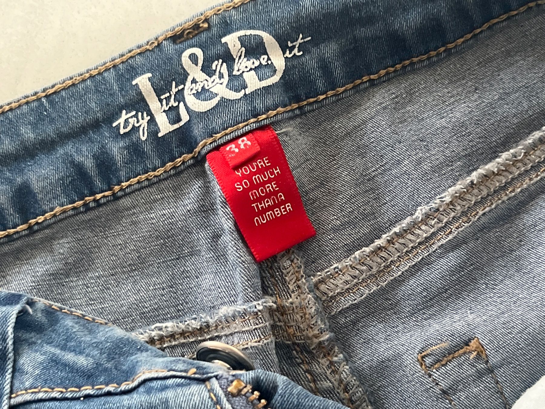 Jeans: Jeans Gr. Ca M – Usato da Chiasso venduto da AzenYa 1
