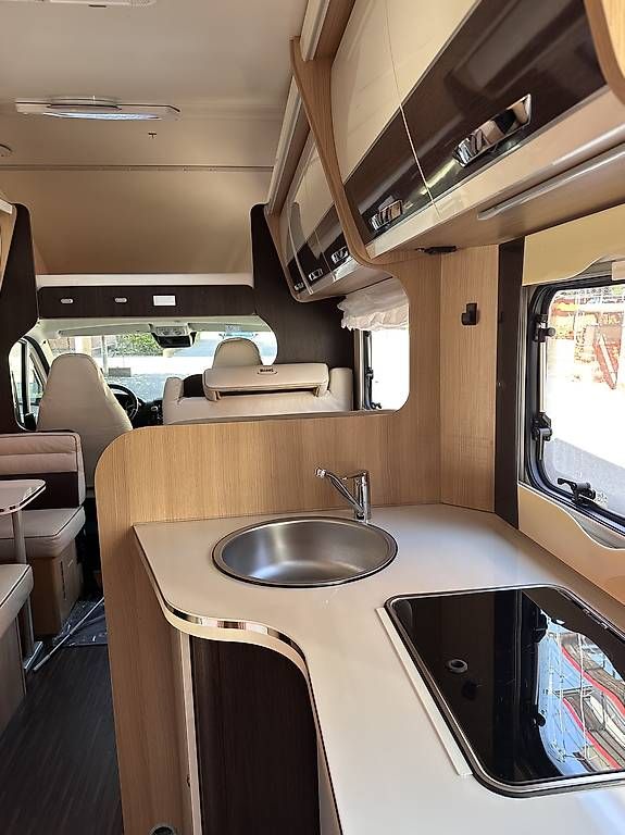 Mobilhome: Camper mansardato – Usato da Davesco-Soragno venduto da mic_9nn9 1