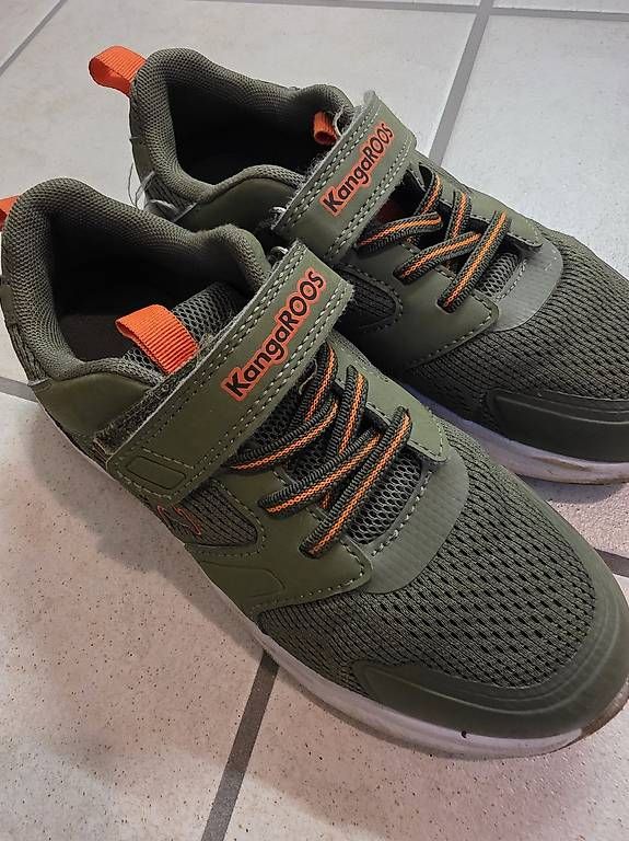 Scarpe per ragazzi: Kinderschuhe – Usato da Villnachern venduto da ssp_m6rk