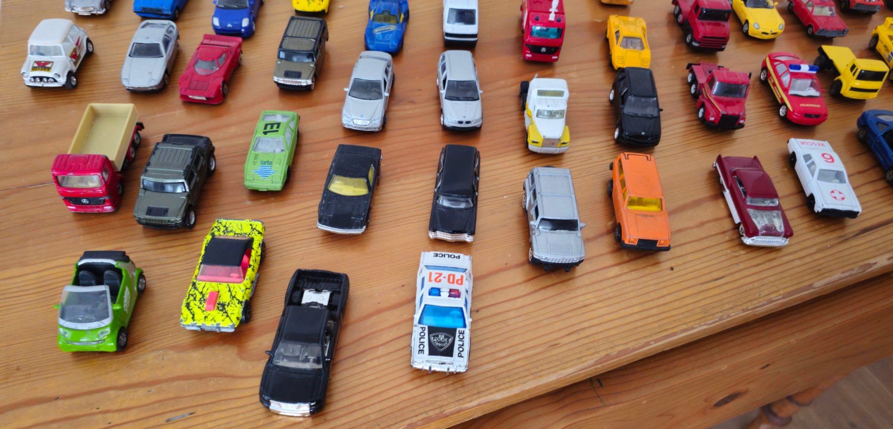 Jouets: Spielzeugautos – D'occasion à Walenstadt par pedroju-1 1