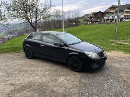 Opel Astra H Coupe 2.0 GTC 200PS