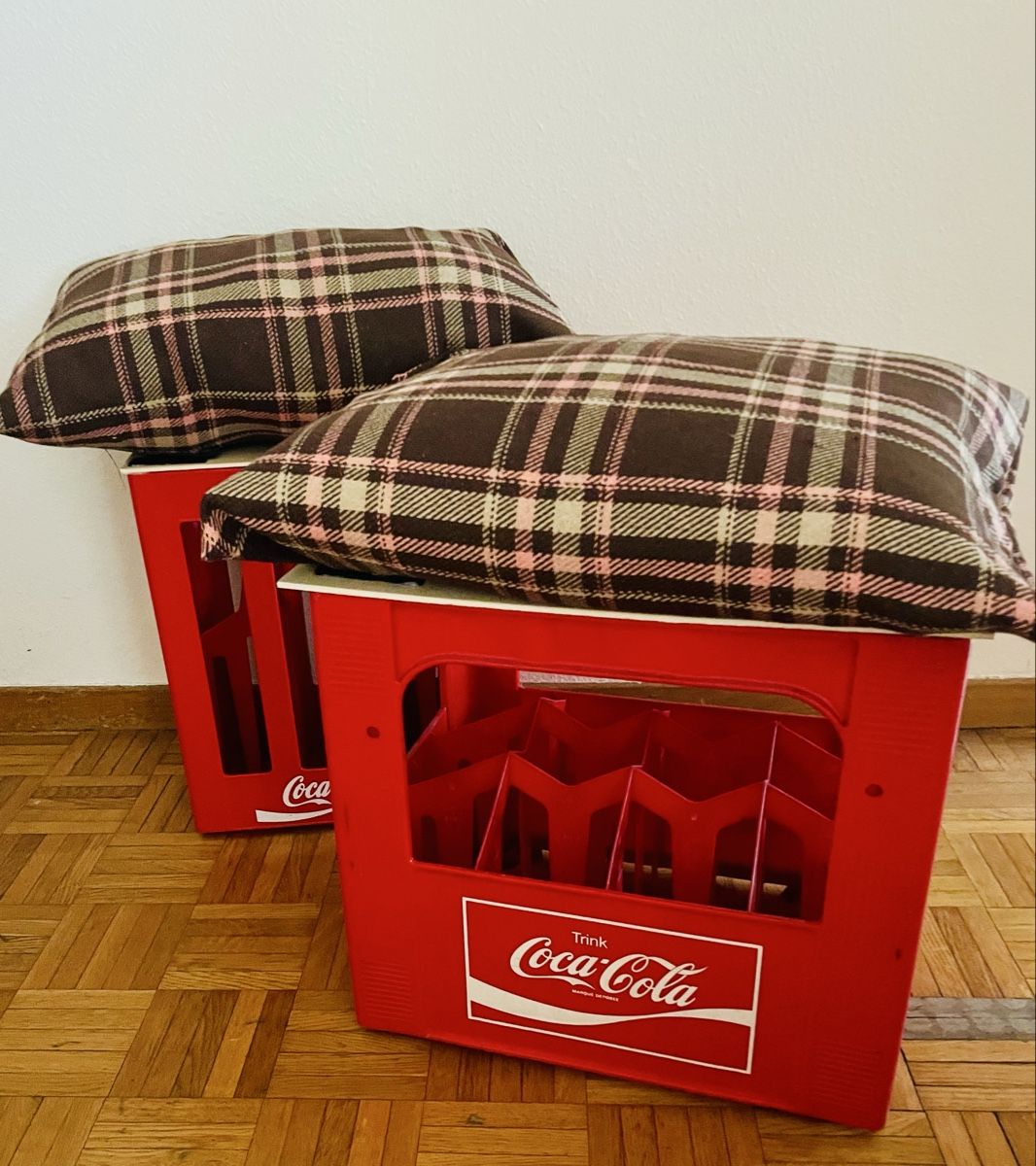 Sgabelli: Coca-Cola Hocker - Bequemes Sitzmöbel,Top! – Nuovo (secondo la descrizione) da Au ZH venduto da Jaggy4