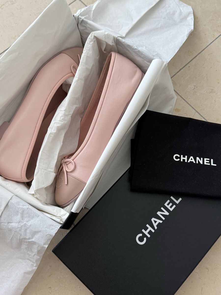 Chanel Scarpe da donna: Chanel Ballerina rosa Gr 39 Full Set – Usato da Wädenswil venduto da Isa_belle28 1