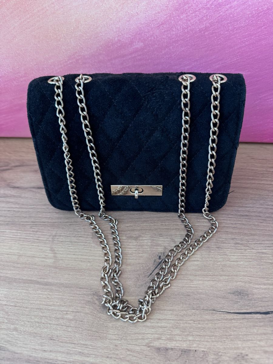 Borse da donna: Elegante Samt-Tasche mit Kette – Usato da Luzern venduto da jennyt 3