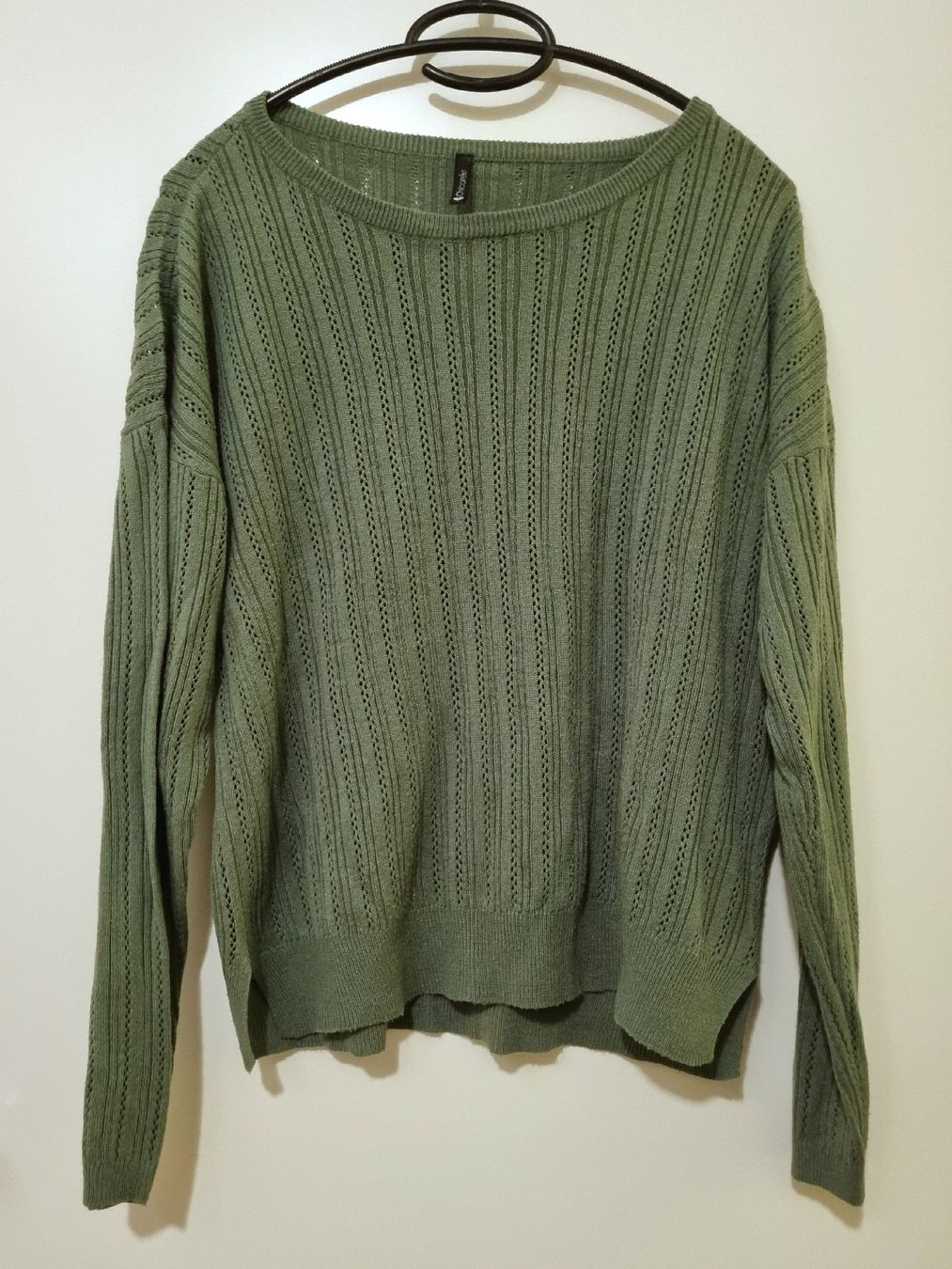 Maglioni & Felpe: Leichter Pullover mit Lochmuster, lavendelgrün, Gr. S – Usato da Olten venduto da User.xyz