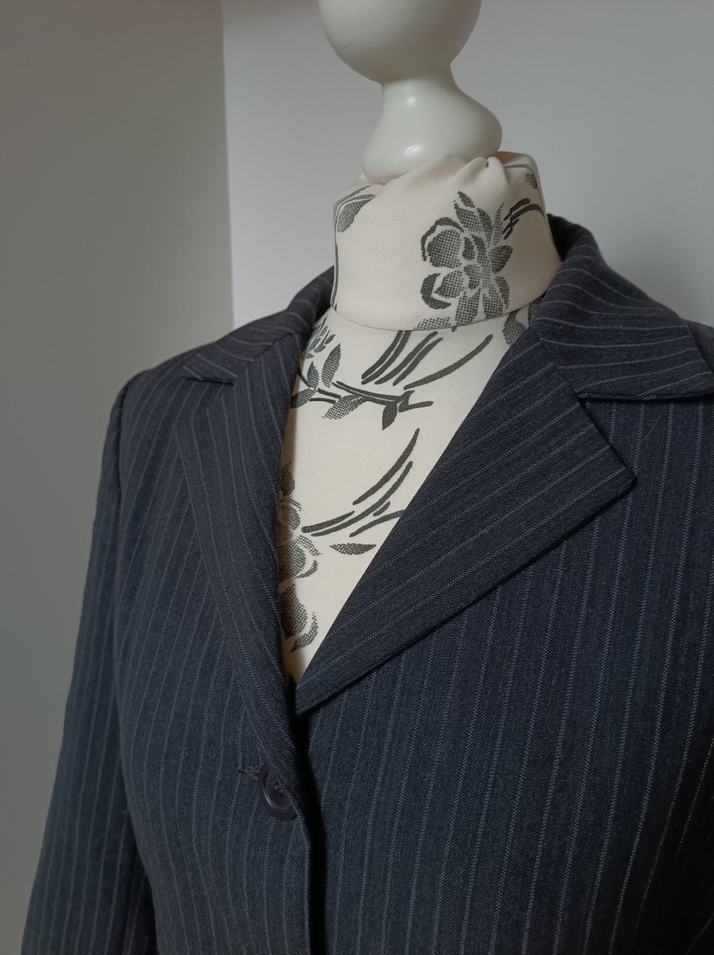 Giacche: Leichter Blazer von "Dimension" mit Nadelstreifen – Usato da Peccia venduto da LillyMarie98 3