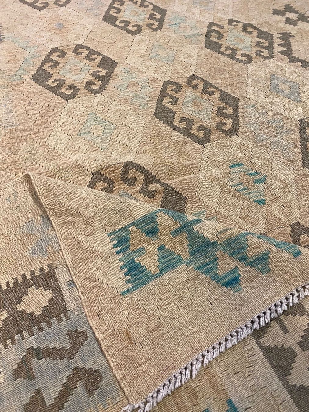 Kelim Tappeti: Dekorative Teppich Klim aus Neue – Nuovo (secondo la descrizione) da Männedorf venduto da Adamiat