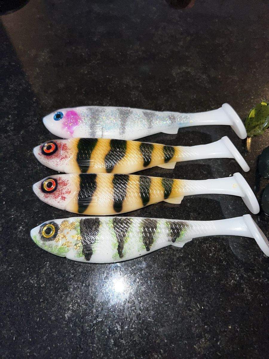 Köder: Gummifische Hecht – Neu und originalverpackt aus Büsserach von Emu21 7