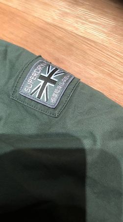 Jacke superdry gr.34