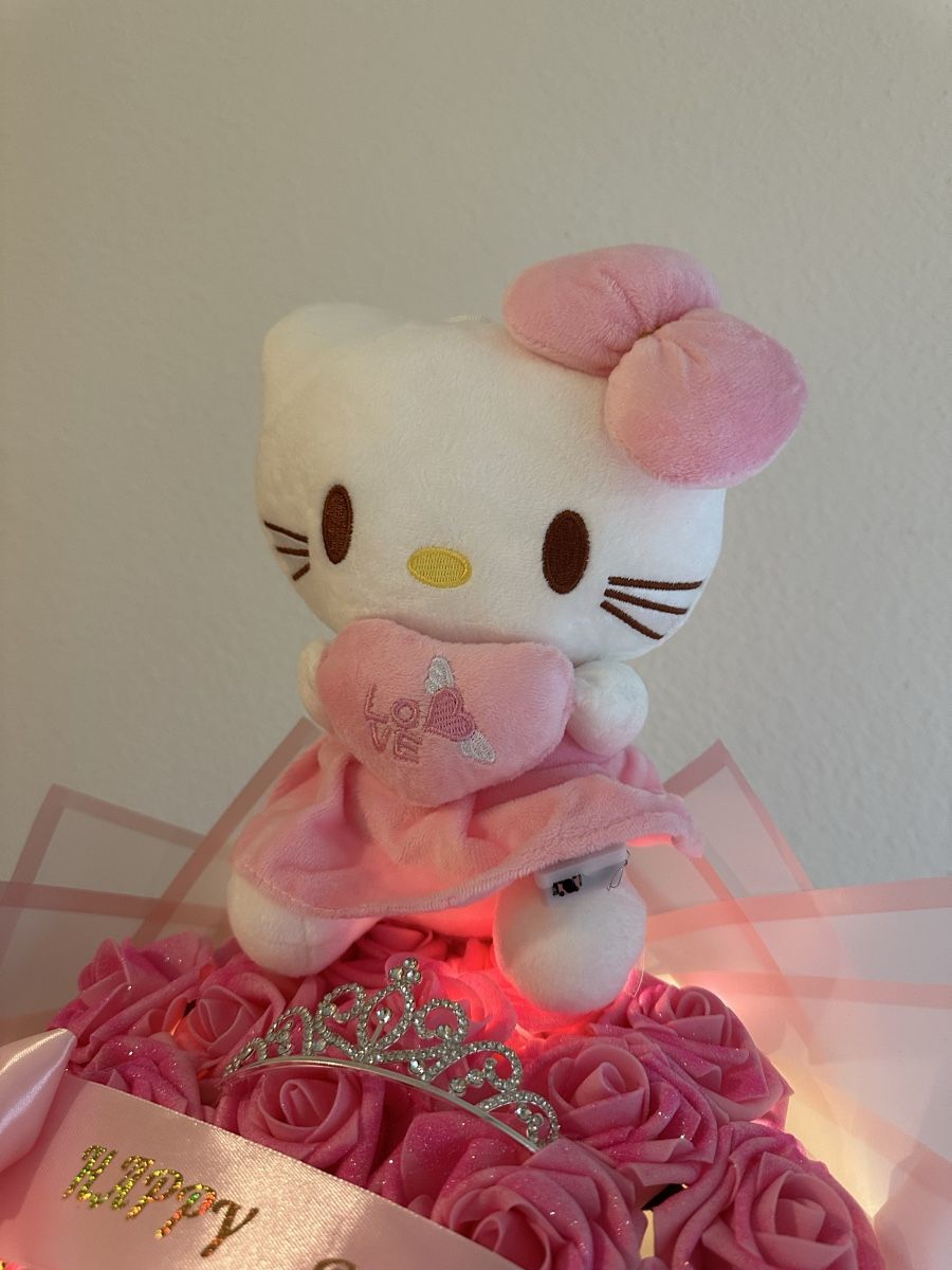 Tutte le decorazioni: Hello Kitty Rosenstrauss - Perfekt als Geschenk! – Nuovo e nell'imballaggio originale da Rheinfelden venduto da SilviaDobreva 1