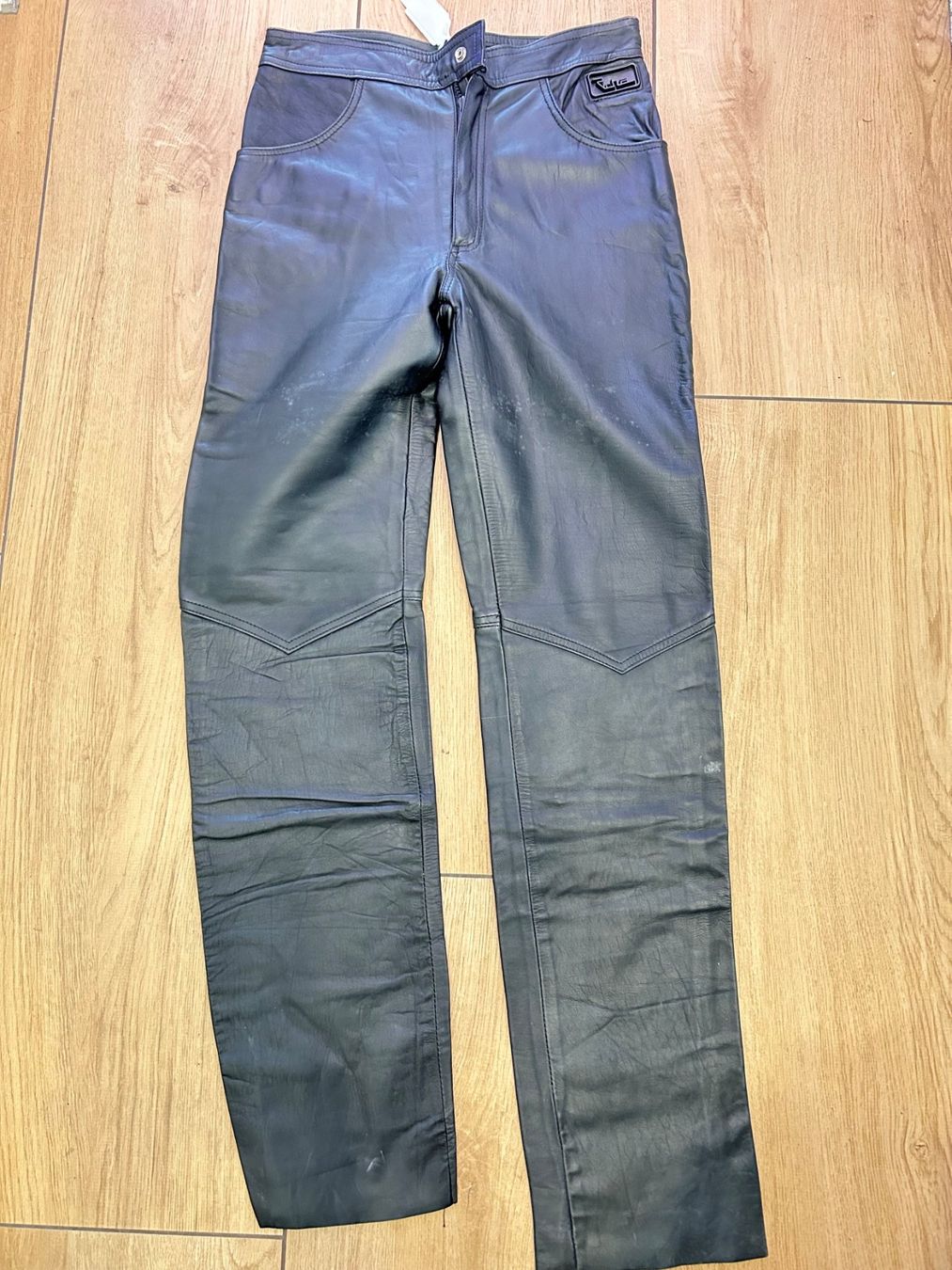 Jeans: Richa Nubuklederejeans schwarz Gr. 52 – Neu (gemäss Beschreibung) aus Bättwil von paul74 1