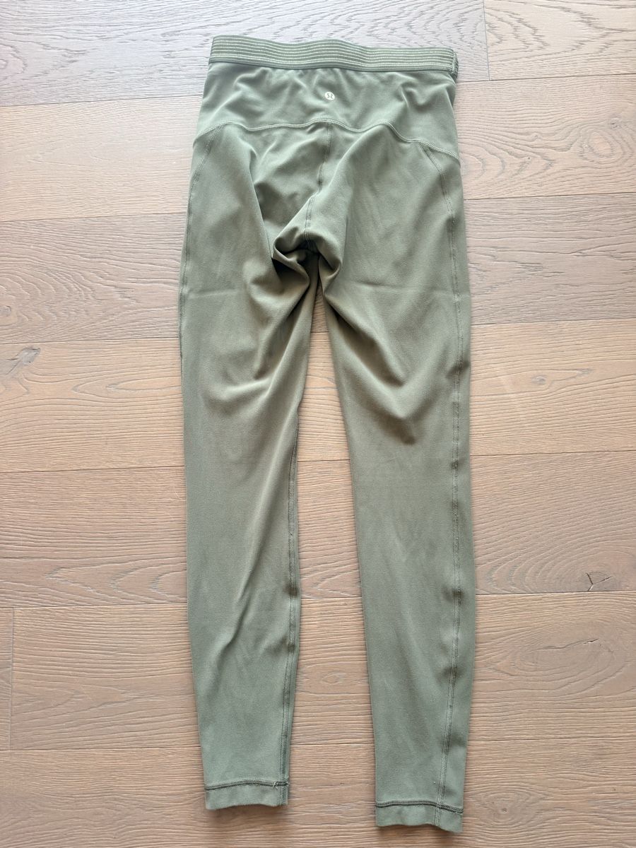 Lululemon Leggings: Lululemon leggins – Usato da Melide venduto da Nikola-123 4