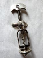 Antiker französischer Korkenzieher aus Stahl, Napoleon Hut