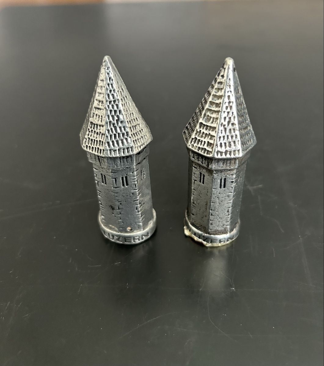 Tutte le decorazioni: 2x alter Wasserturm Luzern aus Zinn – Usato da Zumikon venduto da tuna007 1