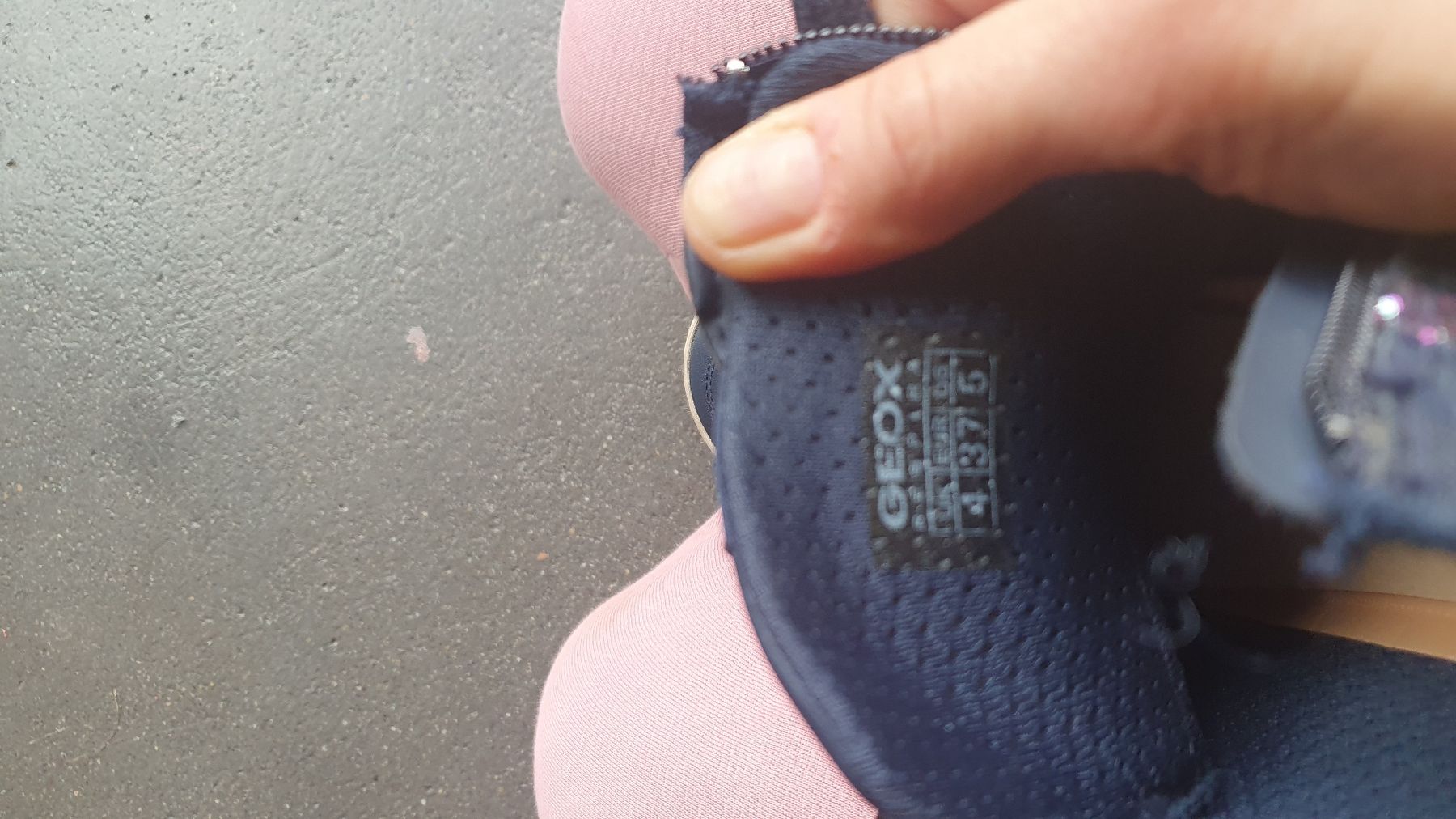 Geox Schuhe für Jungen: Geox Sneaker 37 neuwertig – Neu (gemäss Beschreibung) aus Gibswil von ninarella 2