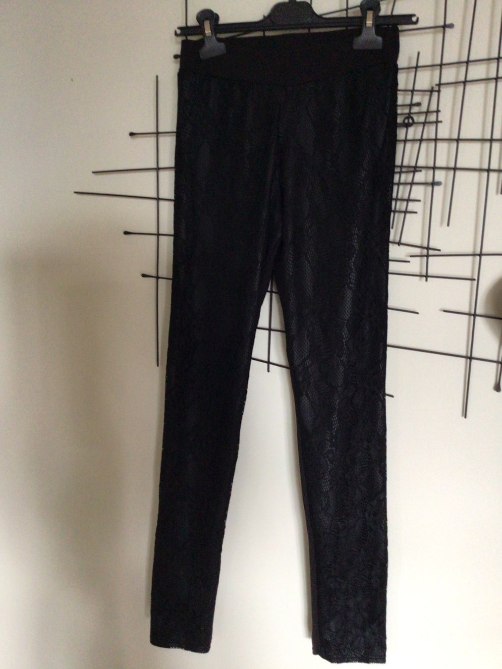 Calzedonia Leggings: Calcedonia Leggins-Hose – Gebraucht aus Zürich von ElarmariodeRuth 1