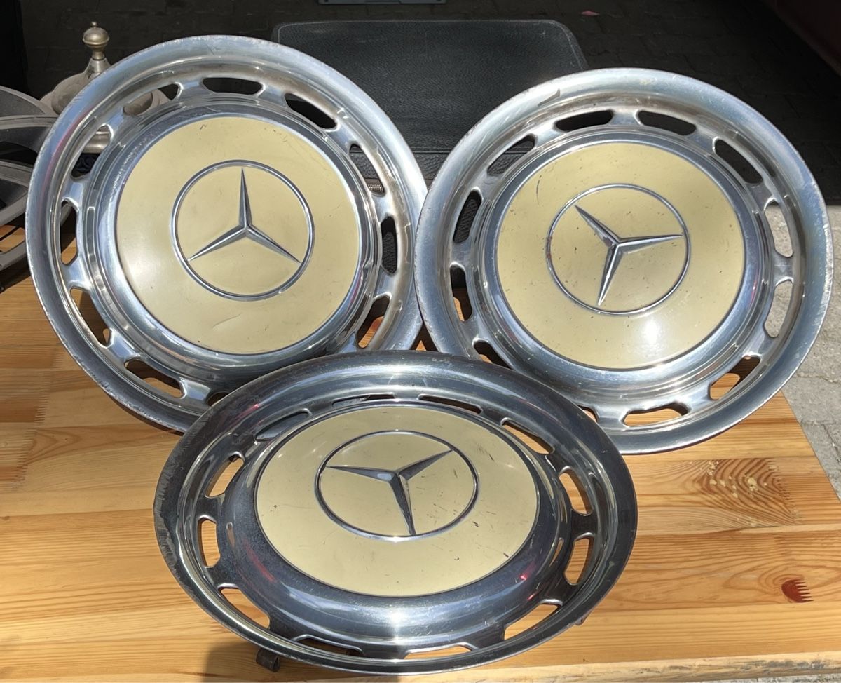 Mercedes-Benz Alle Autoersatzteile: Auto Mercedes - Benz Radkappen – Gebraucht aus Huttwil von