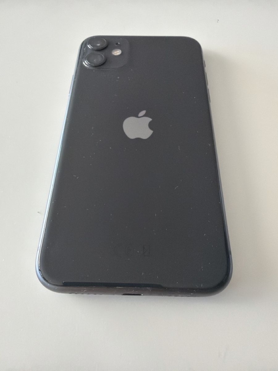 Apple Portables: Makelloses iPhone 11 64GB, black – D'occasion à Risch par Matze13 1