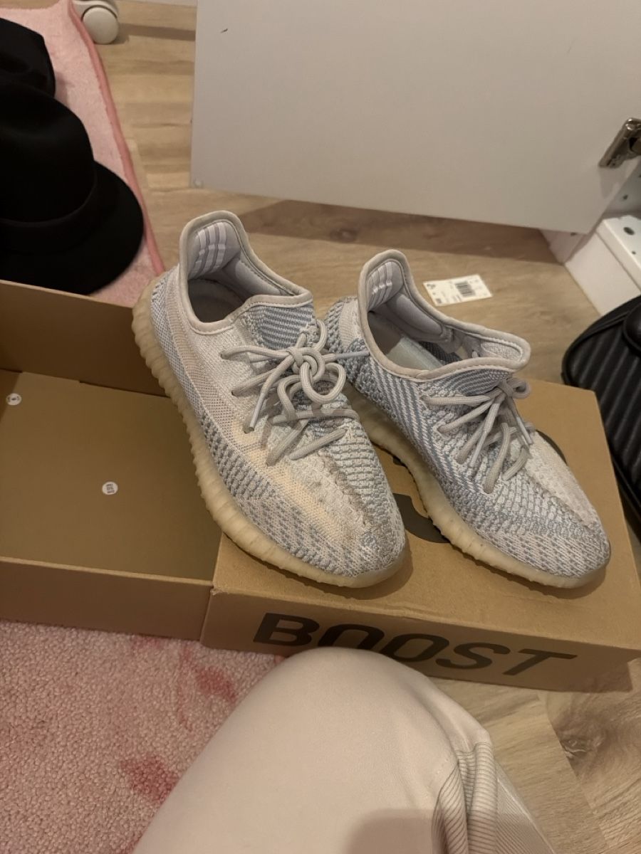 Scarpe da uomo: Yeezy Boost 350 V2 Blue Tint, 38.5Great Condition – Usato da Gebenstorf venduto da AA2015