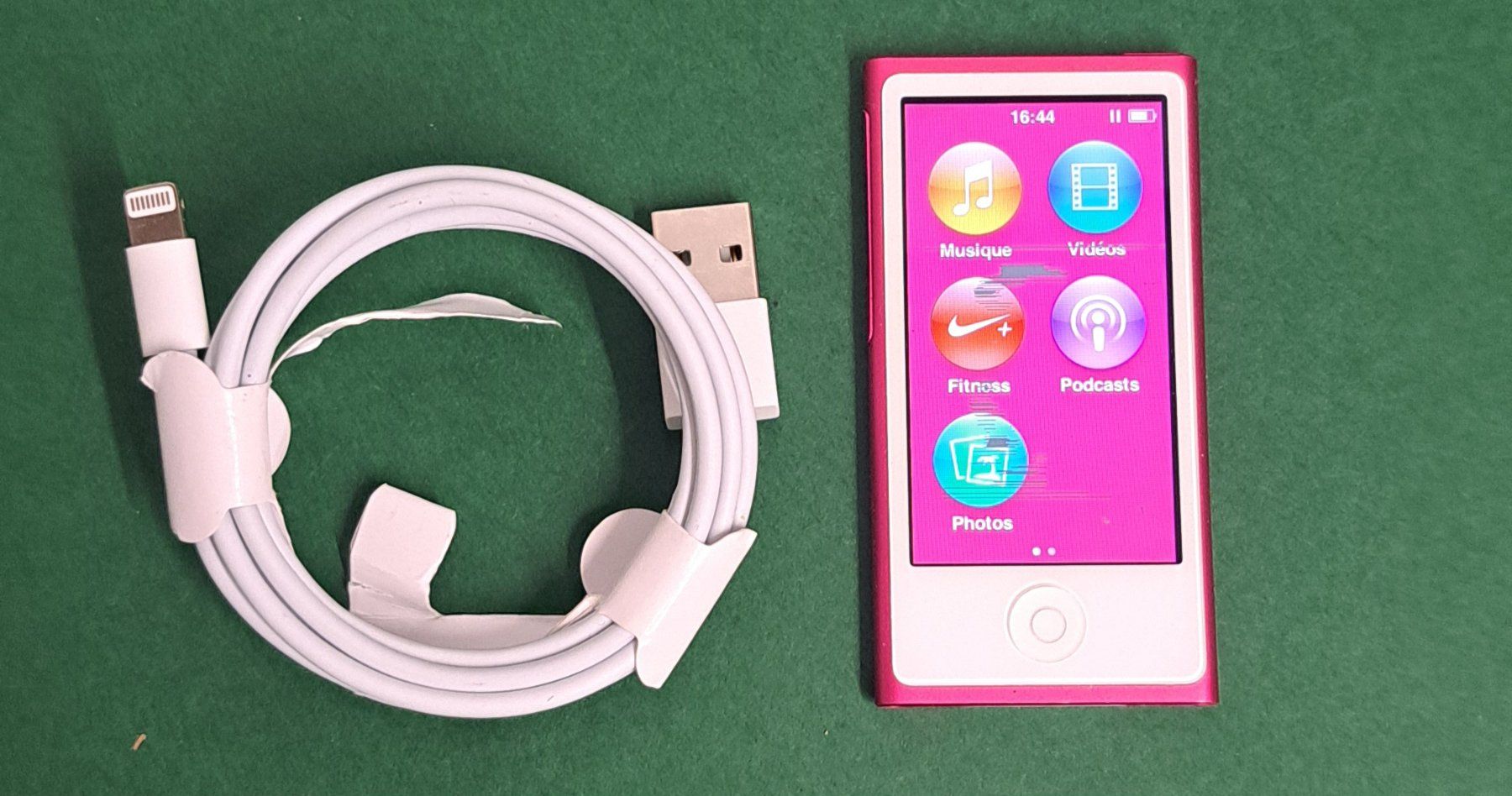 Apple Tragbarer Mediaplayer: ipod Modell A1446 16GB mit USB – Gebraucht aus Biel/Bienne von Sasha4u