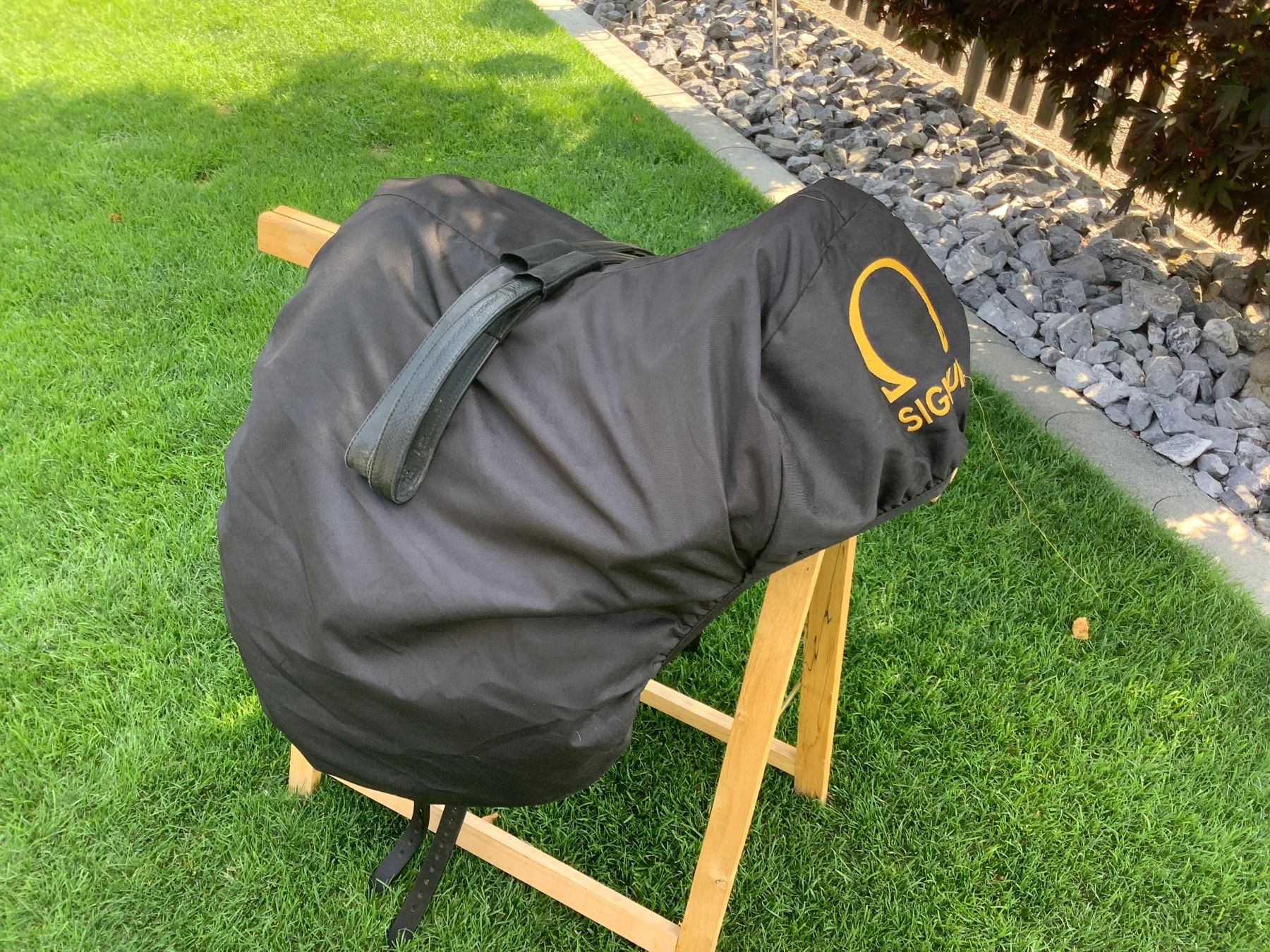 Selles, accessoires: Signum Mercedes Massattel – D'occasion à Rüegsau par esbruso 5