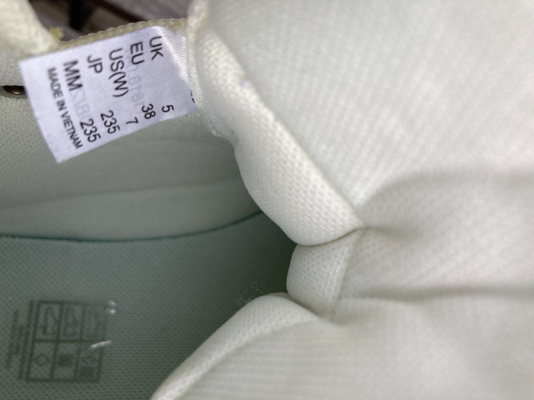 Helly Hansen Damenschuhe: Helly Hansen - Damen Winterschuhe Gr 38 – Neu (gemäss Beschreibung) aus Tägerig von Uranus53 3