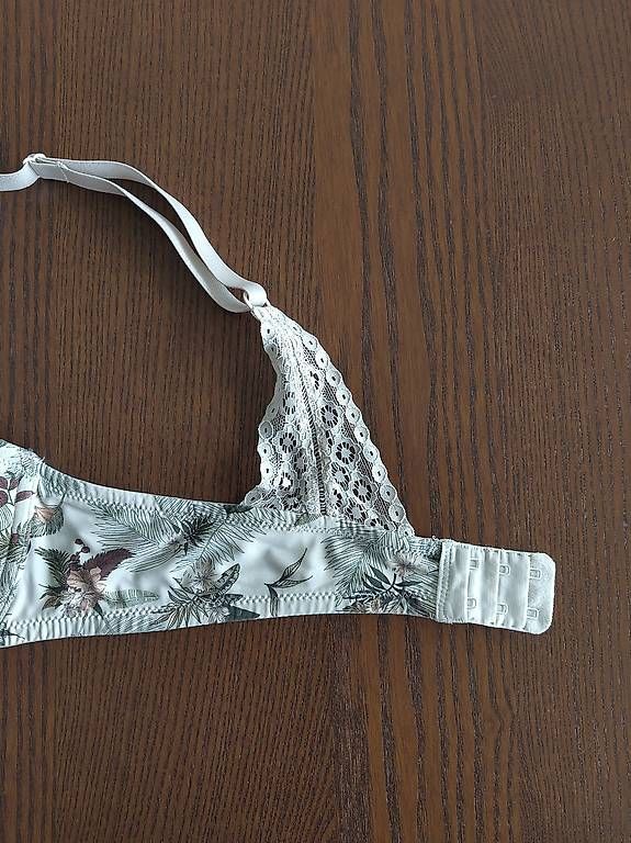 Etam Altra biancheria intima: Soutien-gorge Etam 75D – Usato da Morges venduto da L_6688 2