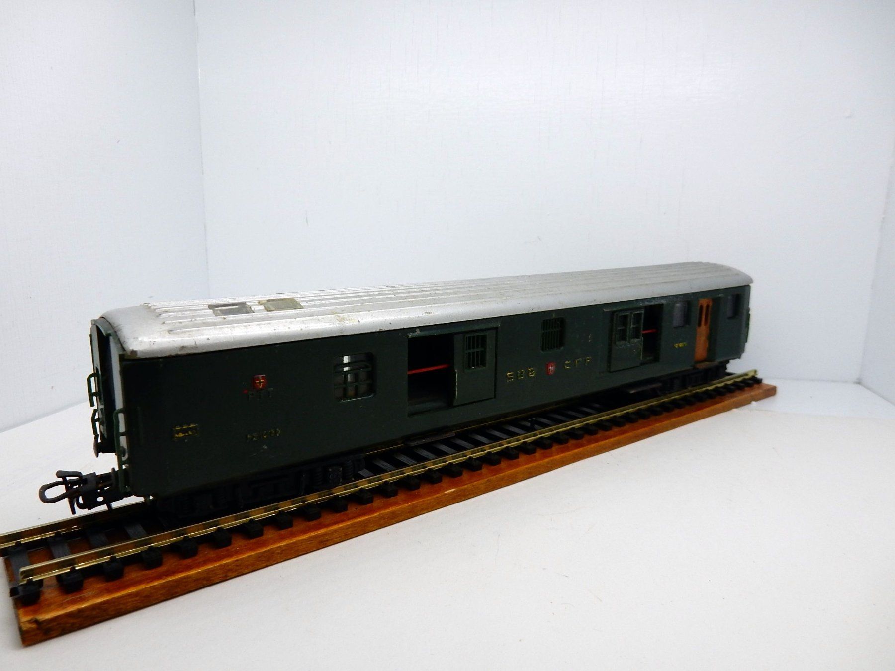 Hag Modellini di ferrovie: HO - HAG - SBB / CFF - Fourgon à Bagages "FZ 19120" – Usato da Locarno venduto da Gudrun2 3