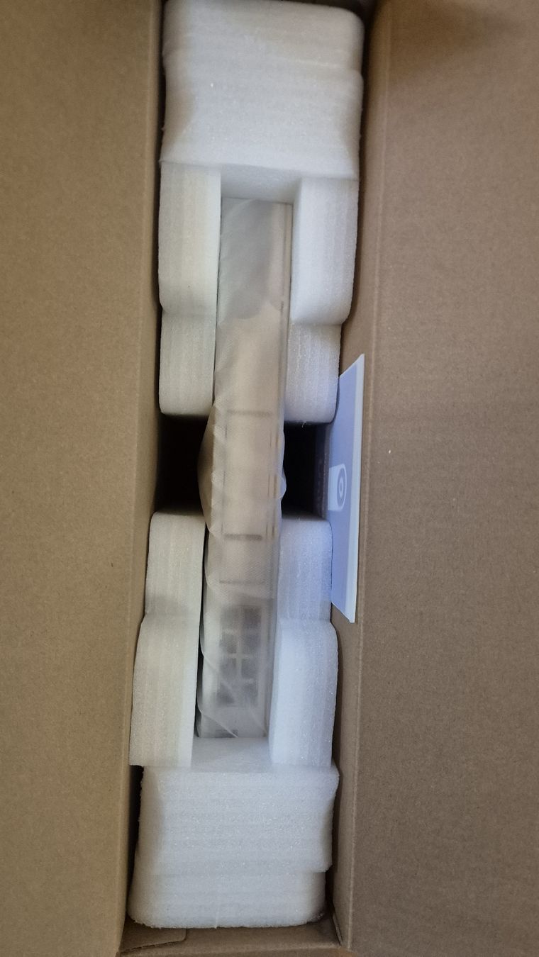Ubiquiti Modems & Routeurs: Ubiquiti UniFi Dream Machine Pro – Neuf avec emballage d'origine à Andeer par MrMelchior 1
