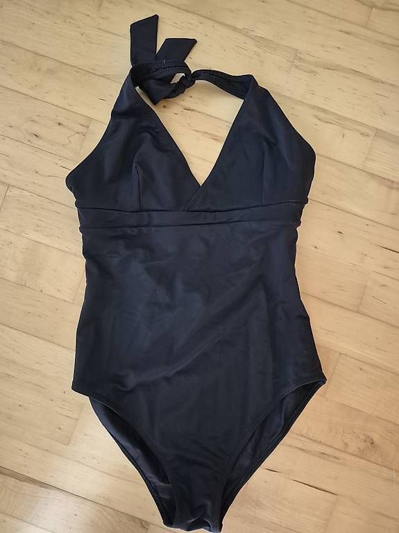 Badekleider & Bikinis: Umstands-Badekleid – Gebraucht aus Schiers von LaLoe