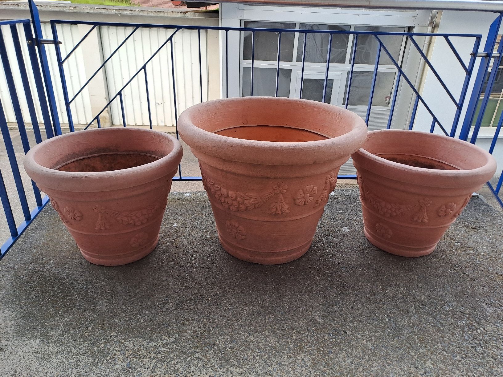 Vasi per fiori: 3er Set! Grosse, dekorative Blumentöpfe – Usato da Rickenbach LU venduto da bishiida
