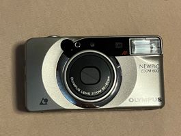 Olympus NewPic Zoom600 APS Filmkamera