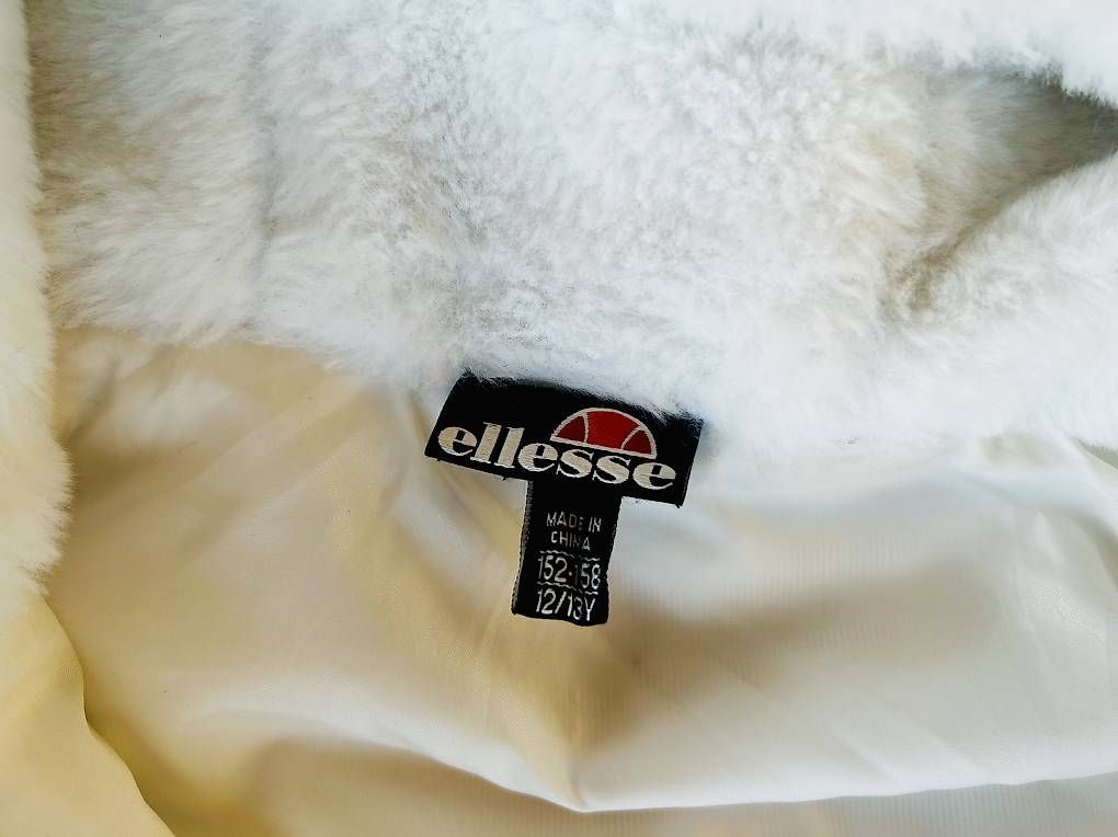 Maglioni & Felpe: ELLESSE Kapuzpullover Fleece White 152-158 – Usato da Seuzach venduto da Infernodog 1