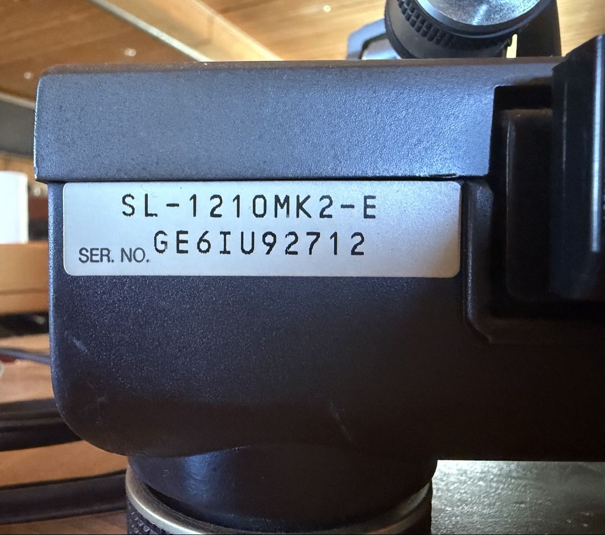 Technics Giradischi: Technics SL-1210MK2 DJ Plattenspieler - Direct Drive – Usato da Birr venduto da PamosAG 5