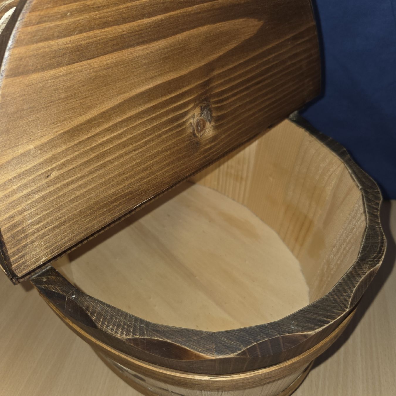 Contenitori & Simili: Holzkorb mit Deckel handbemalt Blumenmuster mit Henkel – Nuovo (secondo la descrizione) da Kriens venduto da gra_fhn7 3