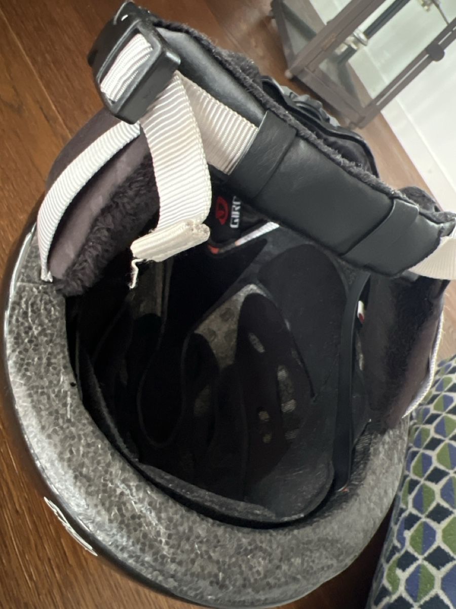 Giro Caschi: Giro Skihelm S – Usato da Immensee venduto da LizzaSch03 3