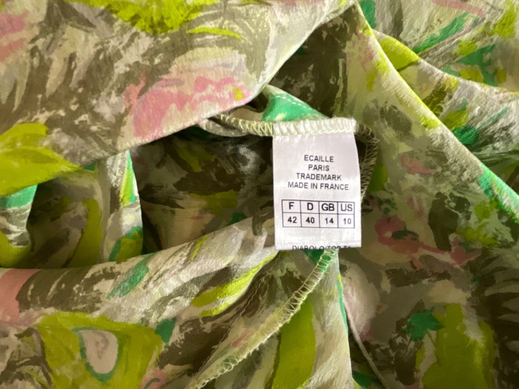 Top: Top Ecaillé Paris 100% Seide Gr. 40 – Nuovo (secondo la descrizione) da Muri b. Bern venduto da VmuriV 6