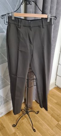 Hose olivgrün gr 36