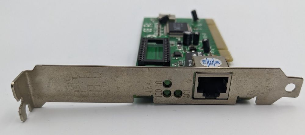Lecteurs & Adaptateurs: FNC-0109TX Netzwerkkarte PCI – D'occasion à Bad Ragaz par MR_BR 2