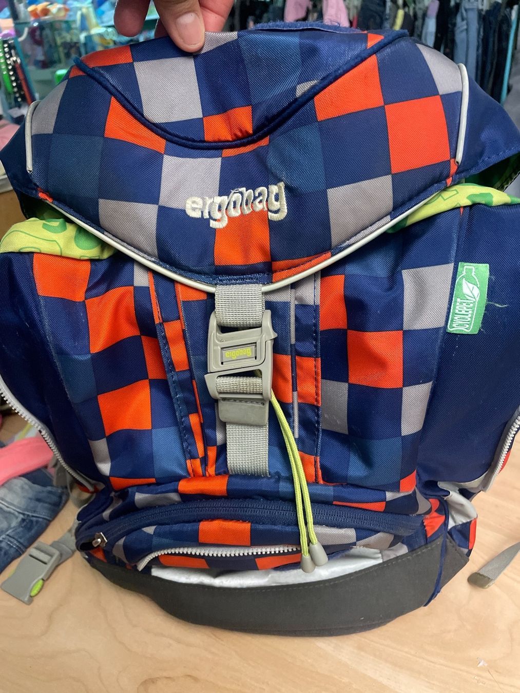 Ergobag Kindertaschen: Cooler Ergobag Schulrucksack – Gebraucht aus Obergerlafingen von cabo4