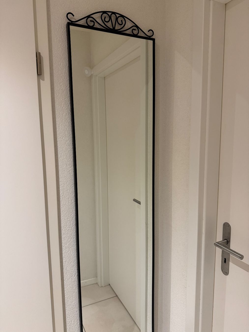 Ikea Specchi: Standspiegel oder Wandspiegel IKEA KARMSUND – Usato da Fribourg venduto da BarbaraD