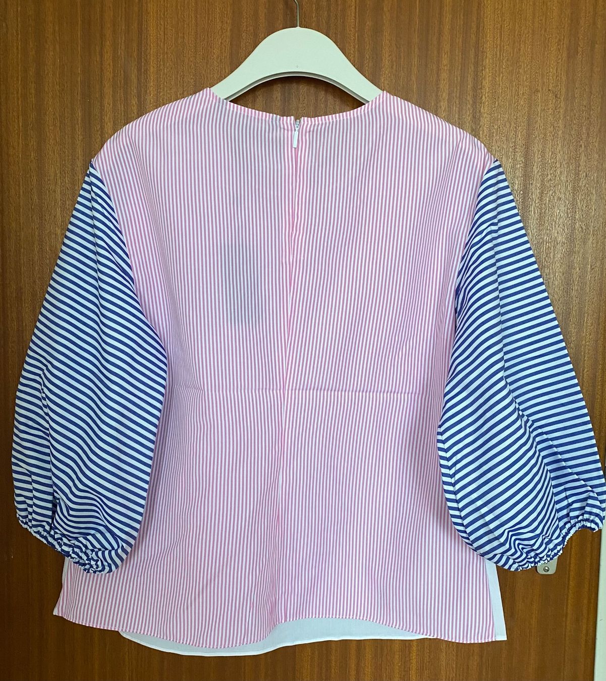 Armani Camicette: Armani Exchange Bluse Gr.L ***NEU*** – Nuovo e nell'imballaggio originale da Oberwil BL venduto da Leni-Mischi 1