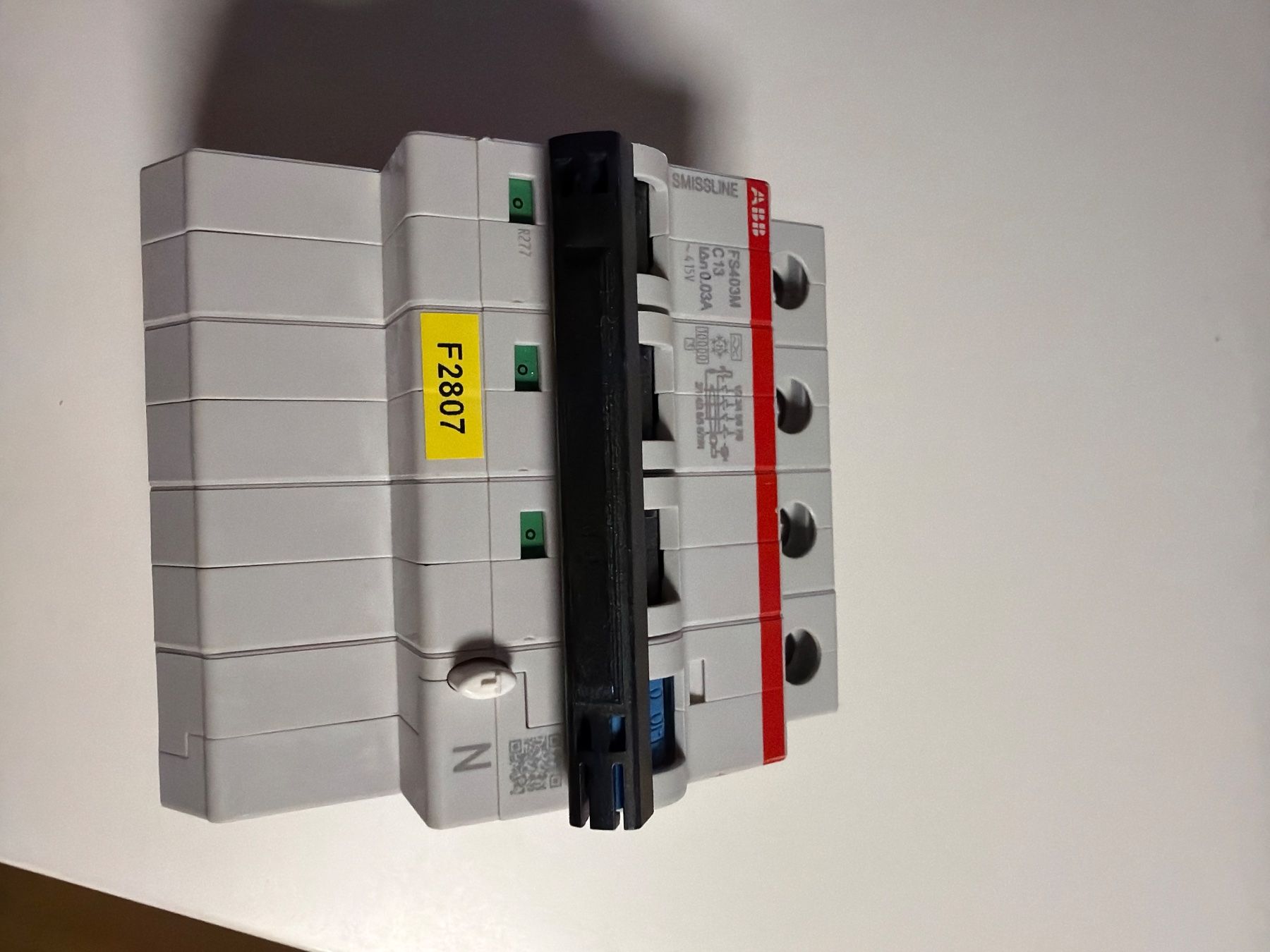ABB Interruttori: FI LS C13 4 Polig – Nuovo (secondo la descrizione) da Cham venduto da mz777 2