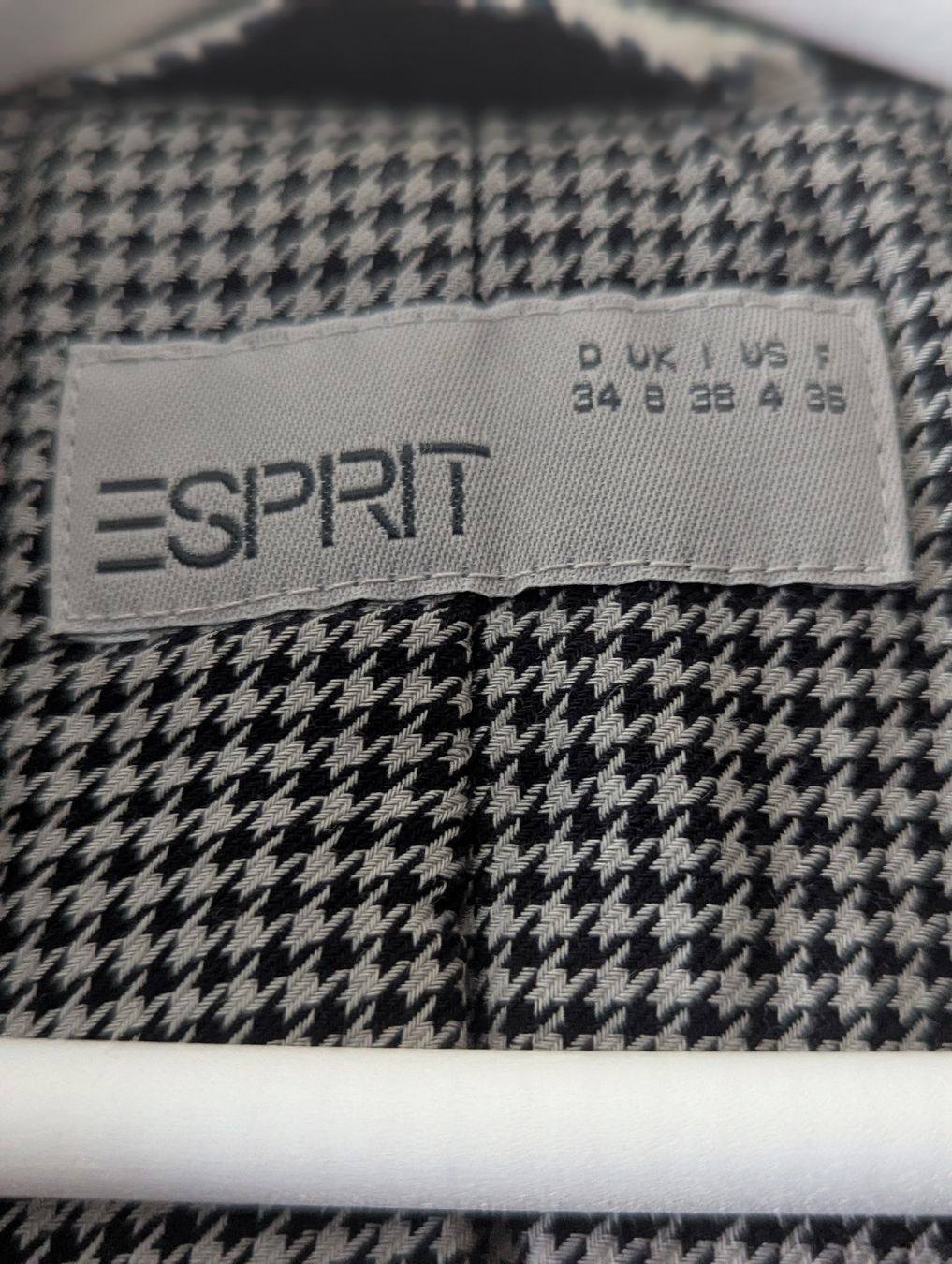 Esprit Completi & Tailleur: Blazer, Esprit, Grösse 36 – Usato da Zofingen venduto da Droni_A 7