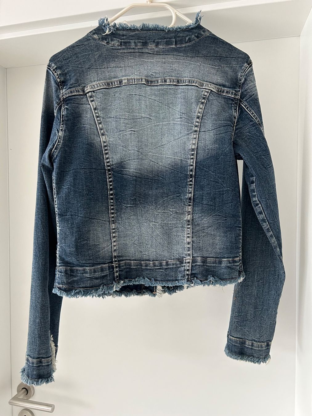 Giacche: Veste en jeans – Usato da Courrendlin venduto da loko2910 2