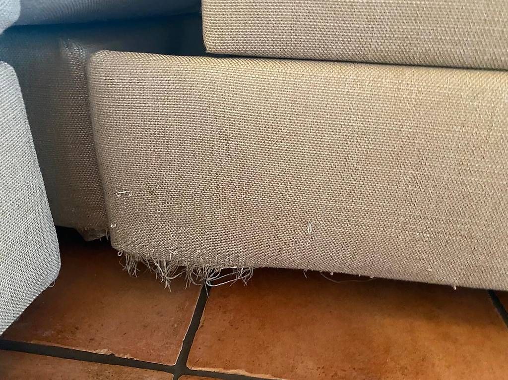 Sofas: Sofa Sitzecke Poltrone e Sofà 240x280cm – D'occasion à Rüschlikon par skydive4ever 2