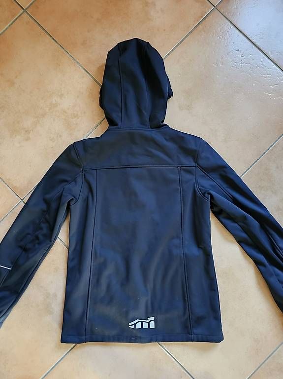 Giacche & Cappotti: Softshelljacke 158/164.  *NEU** – Usato da Gamprin venduto da man_j9fr 1