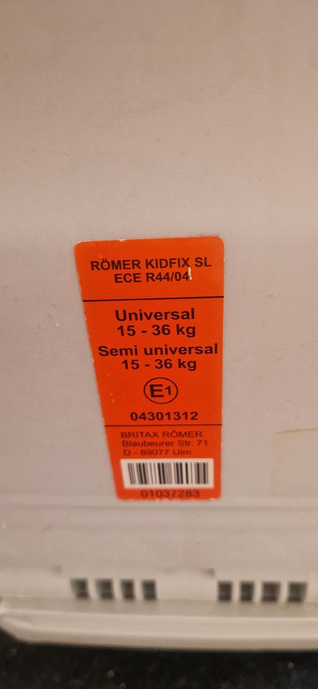 Britax Römer Seggiolini per auto: Kinder Autositz 15/36 kg – Usato da Ettingen venduto da Stix5 1